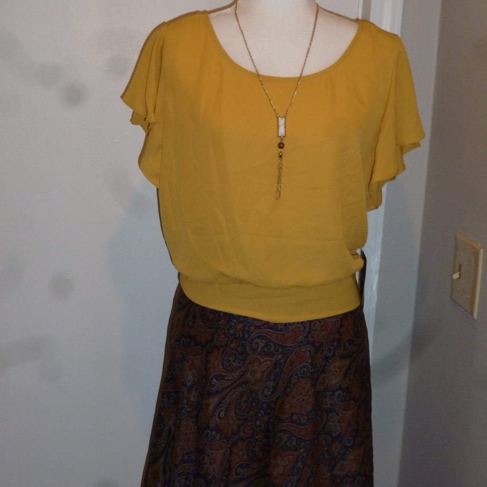 New with tags By & by summer top with jewery
